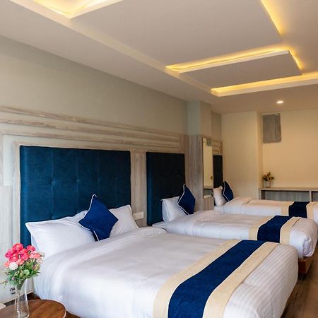 Hotel Adam Pokhara Exterior foto