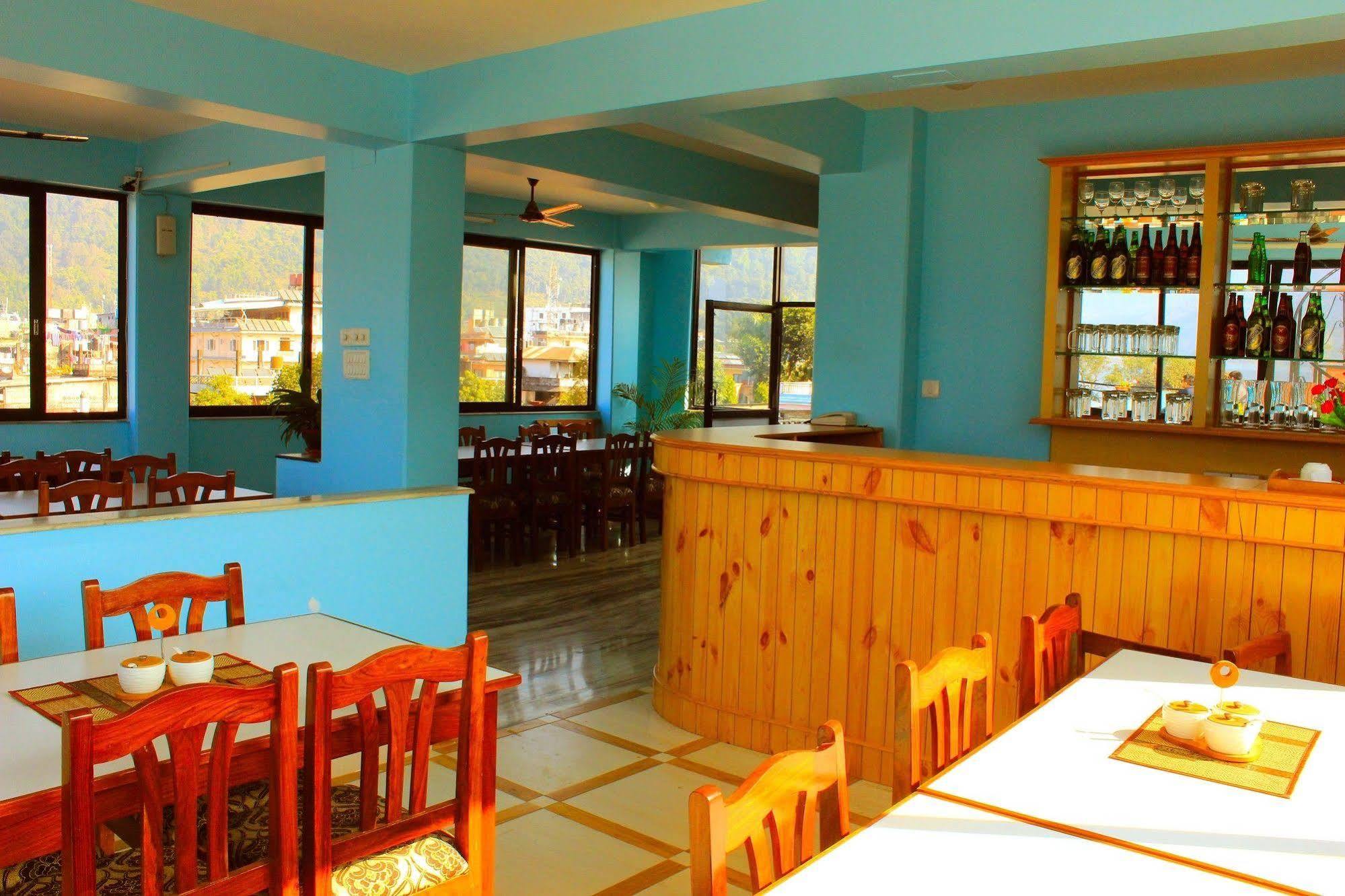 Hotel Adam Pokhara Exterior foto