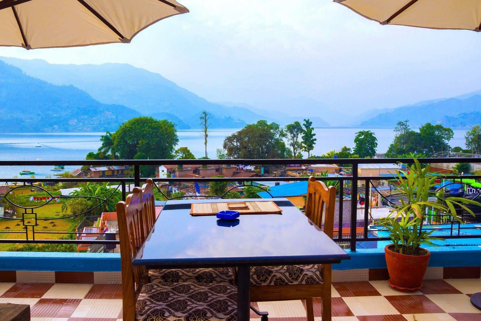 Hotel Adam Pokhara Exterior foto