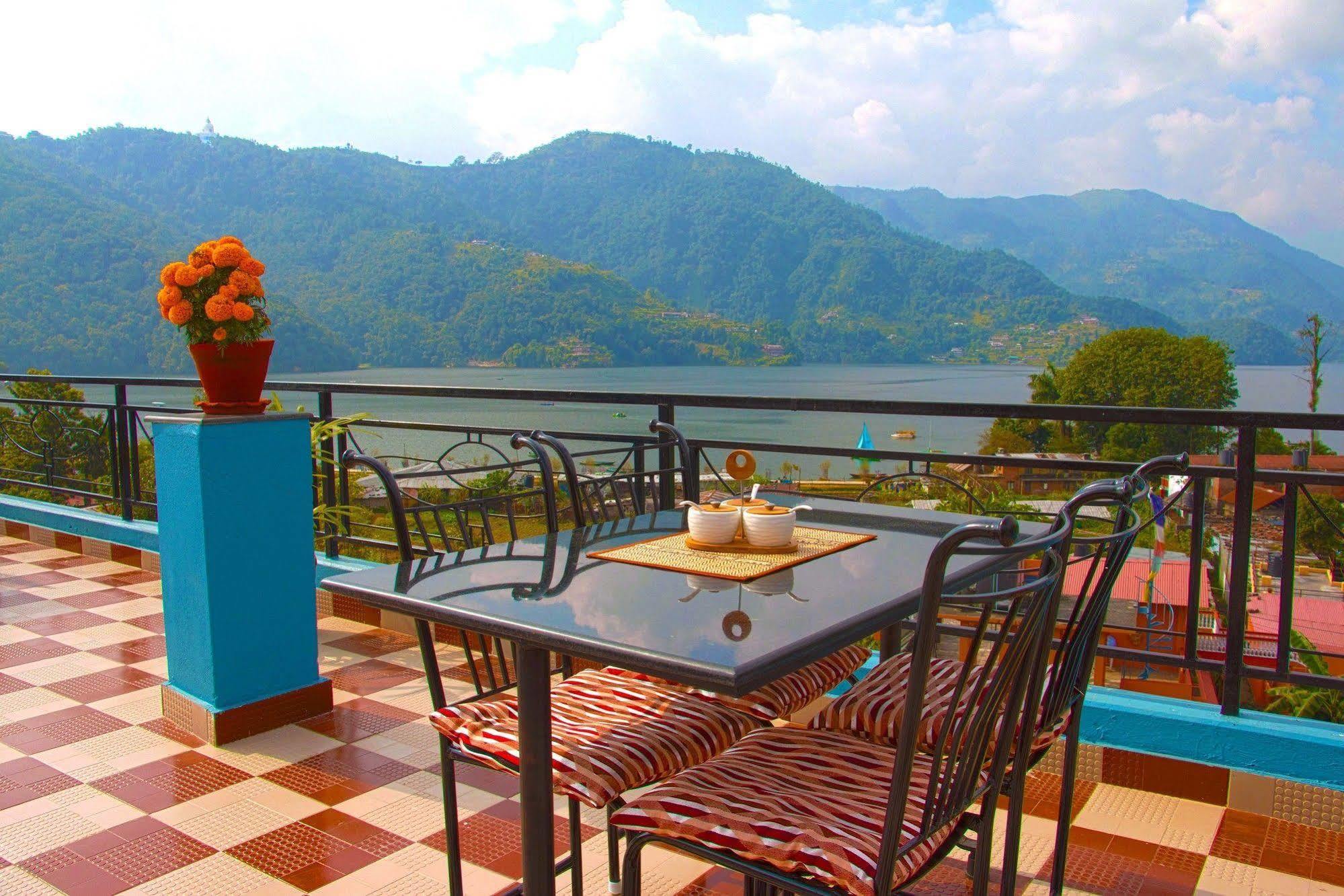 Hotel Adam Pokhara Exterior foto